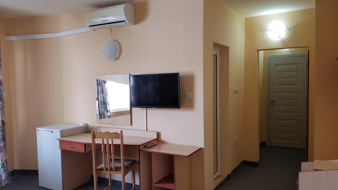 Krasi Hotel Ravda Extérieur photo