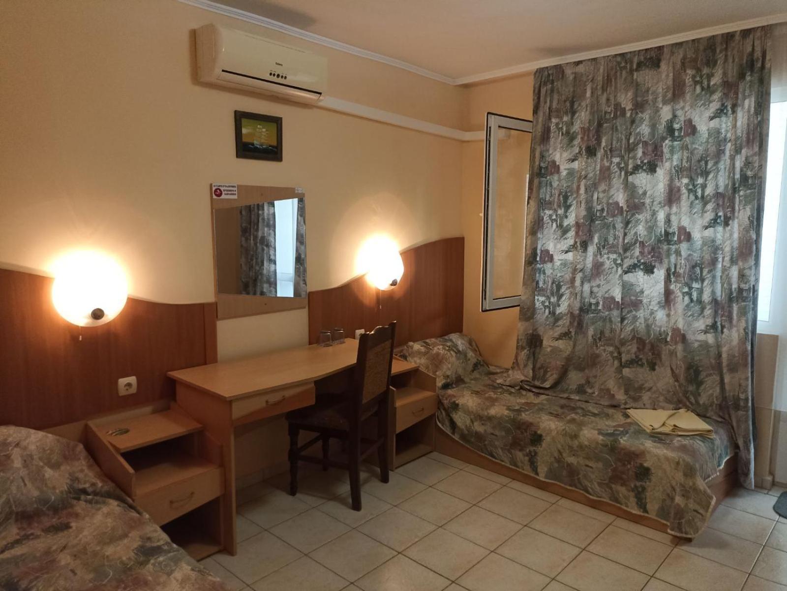 Krasi Hotel Ravda Extérieur photo